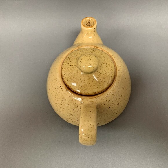 Pier 1 One Imports Stoneware Teapot Yellow Dishwasher Microwave Safe - Picture 6 of 10